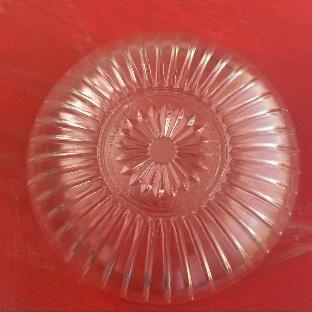 Vintage clear glass bowl